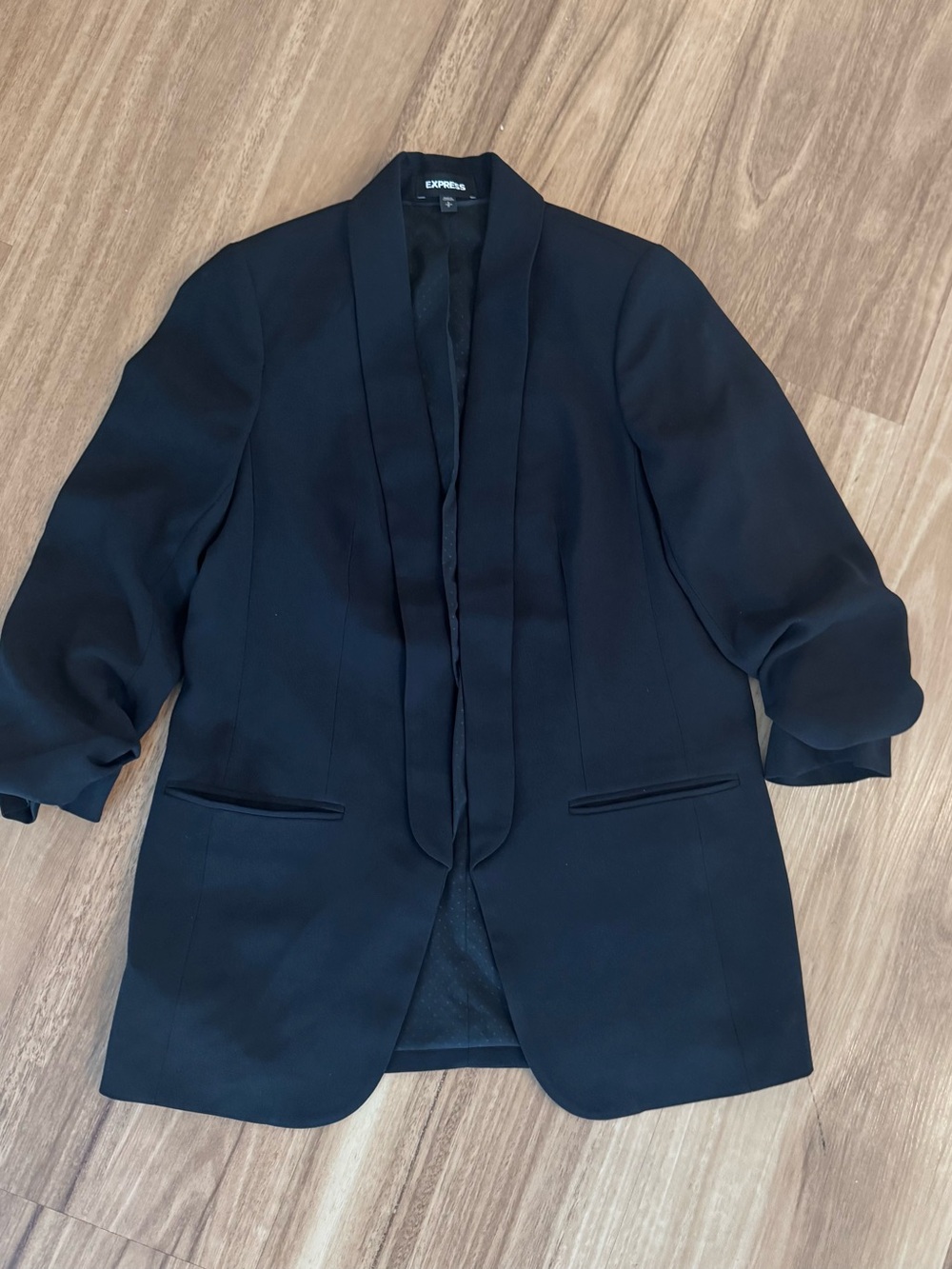 Express Black Boyfriend Open-Front Blazer.Small. Ruched sleeves.